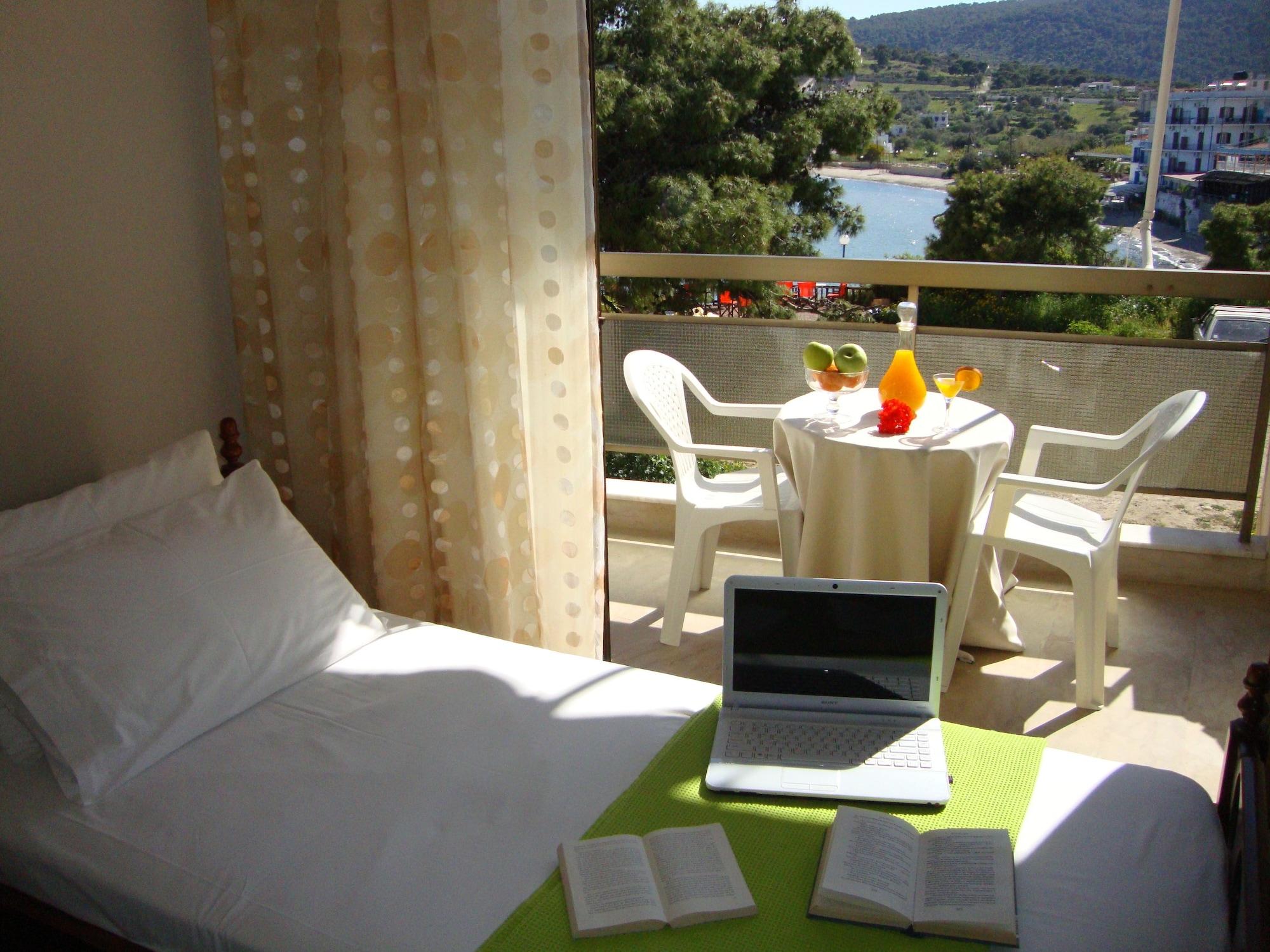 Rachel Hotel Αγία Μαρίνα Εξωτερικό φωτογραφία