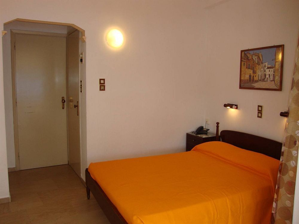 Rachel Hotel Αγία Μαρίνα Εξωτερικό φωτογραφία
