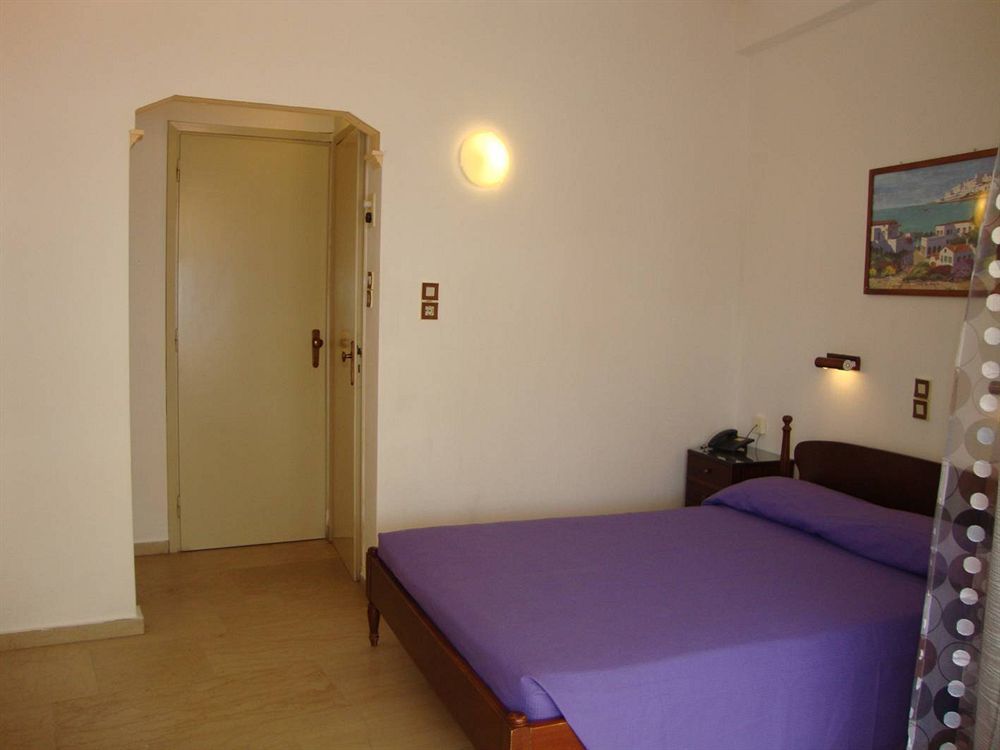 Rachel Hotel Αγία Μαρίνα Εξωτερικό φωτογραφία
